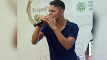 Cantor sertanejo João Kennedy