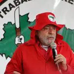 Lula recebe MST no Palácio do Planalto, e grupo critica ritmo de reforma agrária