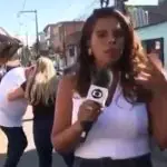 Repórter Luana Alves, da Globo, é atacada por baratas e sai correndo ao vivo no Bom Dia Rio | Foto: Reprodução/TV Globo