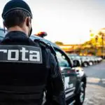 Descoberta de esquema do PCC dentro da PM de São Paulo é descoberto em inquérito que levou à prisão de 16 policiais supostamente envolvidos na morte de Vinícius Gritzbach, em Guarulhos | Foto: Divulgação/Rota