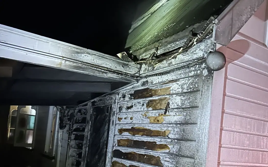 Igreja é incendiada na Nova Zelândia | Foto: Corpo de Bombeiros de Wellington/Divulgação