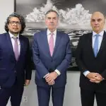 pedro vaca luís roberto barroso alexandre de moraes