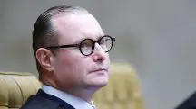Ministro Cristiano Zanin, do Supremo Tribunal Federal (STF), durante sessão plenária da Casa - 20/02/2025