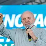 Presidente da República, Luiz Inácio Lula da Silva, durante cerimônia de assinatura do contrato de navios da Transpetro pelo Programa de Renovação da Frota Naval do Sistema Petrobras
