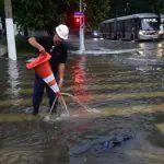 Frente fria traz tempestades que podem causar alagamentos