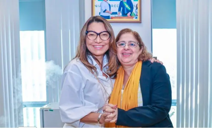 A mulher de Lula, Janja da Silva, e a ministra Cida Goncalves: viagem juntas para Nova York e, agora, novo foco de tensão no governo | Foto: Reprodução/Twitter/X/@janjalula