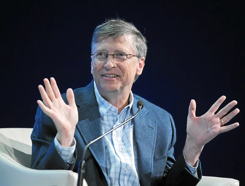 Bill Gates, que se identifica politicamente como de centro-esquerda, defende um sistema tributário progressivo | Sebastian Derungs/World Economic Forum/Flickr
