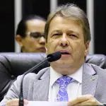 Bibo Nunes é autor do projeto que pode diminuir para dois anos a inelegibilidade de políticos; a proposta pode beneficiar o ex-presidente Jair Bolsonaro | Foto: Divulgação/Câmara dos Deputados