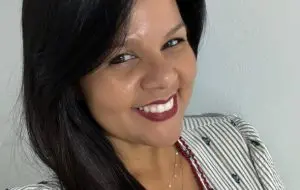 Flávia foi informada que, em fevereiro de 2024, o STF decretou sua prisão preventiva | Foto: Reprodução/Redes sociais