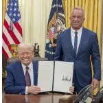 Donald Trump e Robert F. Kennedy Jr., secretário do Departamento de Saúde e Serviços Humanos