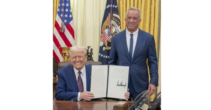 Donald Trump e Robert F. Kennedy Jr., secretário do Departamento de Saúde e Serviços Humanos