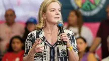 Gleisi Hoffmann presidente PT denúncia Bolsonaro
