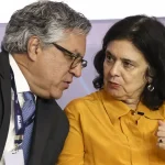 Com os dias contados: crise sanitária, lentidão e falta de iniciativa colocar fim à gestão de Nísia Trindade à frente da Saúde, cuja pasta deve ir para Alexandre Padilha | Foto: Marcelo Camargo/Agência Brasil