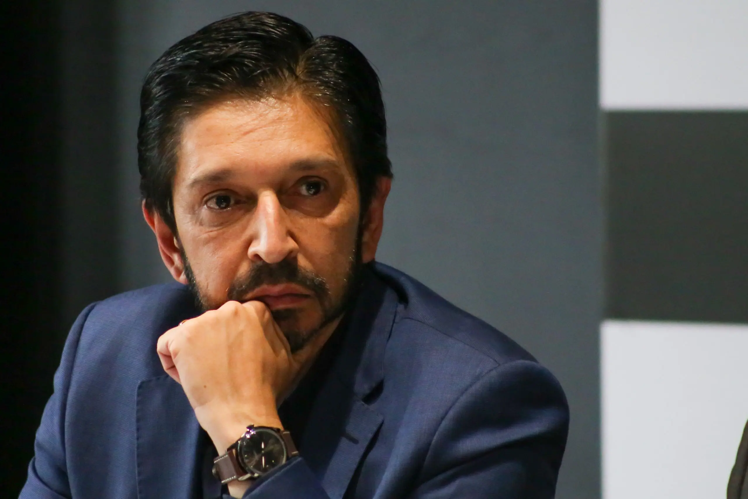 O prefeito de São Paulo, Ricardo Nunes. Justiça entende que seu decreto sobre transporte por moto é inconstitucional