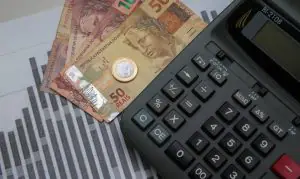 Impostos Brasil Governo