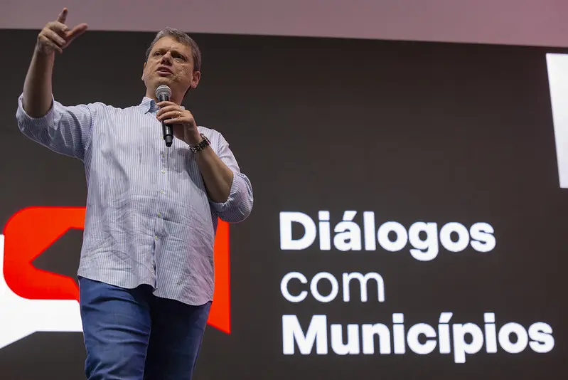 Tarcísio de Freitas