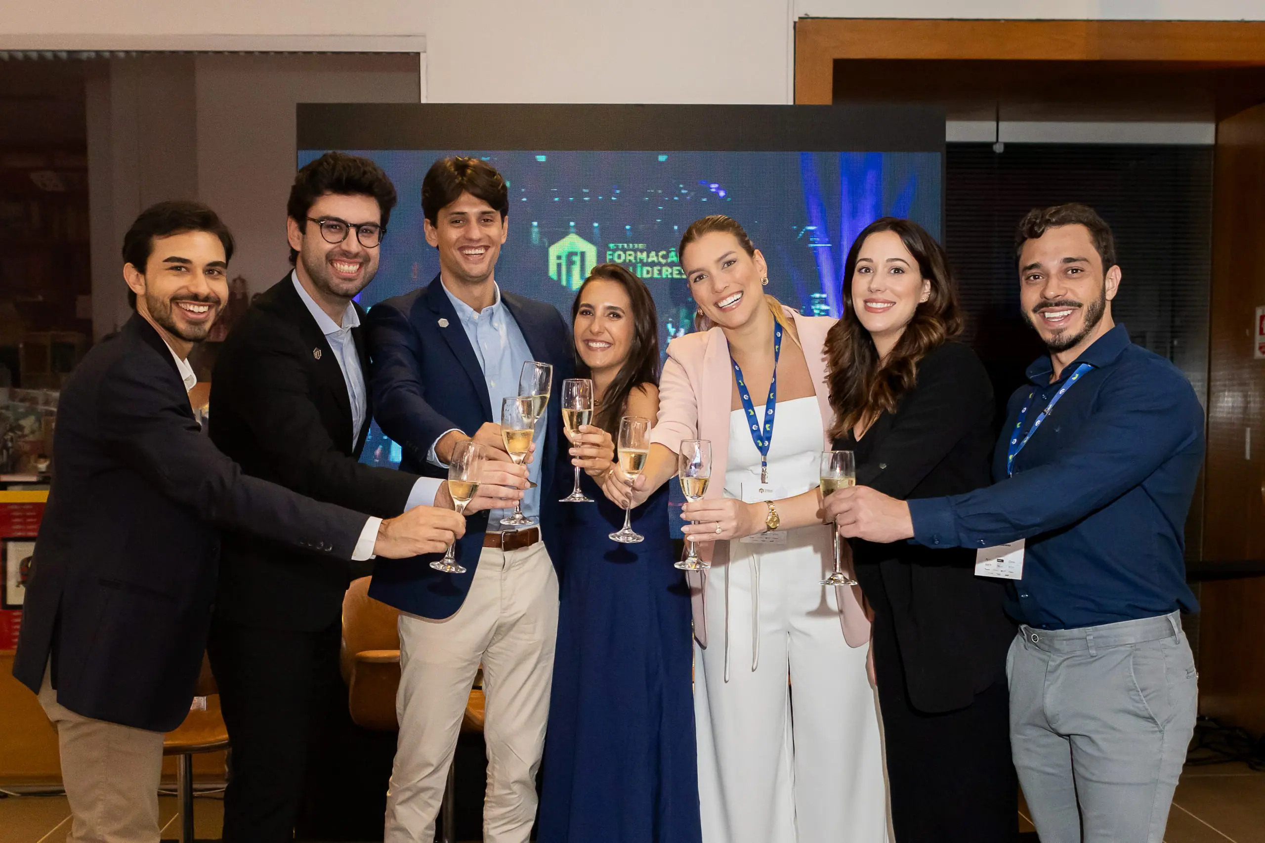 Os novos diretores do IFL-SP: Tiago Antoniolli, Adriano Machado, Marcelo Bragaglia, Daniela Villagra, Bruna Scotelaro, Constanza Leonardos e Luis Cáceres - Foto: IFL-SP