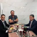 Bolsonaro, ao lado de Zucco e Tarcísio, em Brasília