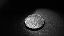 Trump decide acabar com a produção de moedas de um centavo