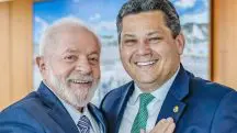 O presidente Luiz Inácio Lula da Silva e o senador Davi Alcolumbre | Foto: Reprodução/X