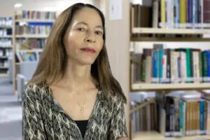 Economia vai mal, mas governo Lula deve dobrar a meta, diz professora da UFRJ