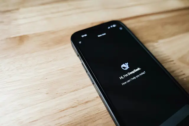 DeepSeek é alvo de comentários dos CEOs da Apple, Meta e Microsoft