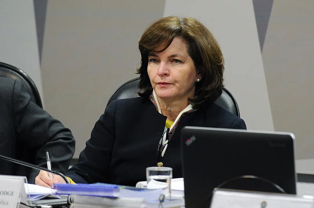 Raquel Dodge, que questionou bônus da AGU no STF, foi procuradora-geral da República de setembro de 2017 a setembro de 2019
