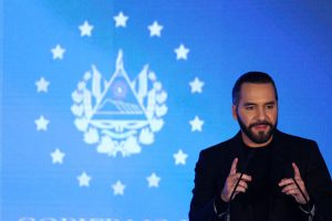 Nayib Bukele, presidente de El Salvador, fala durante a cerimônia de inauguração do Key Institute em Antiguo Cuscatlan, El Salvador - 19/3/2025 | Foto: Reuters/Jose Cabezas