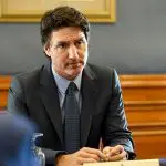 Justin Trudeau tarifas retaliação Canadá EUA