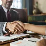 O número de empresas que pedem recuperação judicial deve crescer no Brasil em 2025 | Foto: Rawpixel.com/Freepik