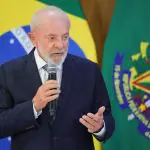 As novas medidas de Lula, como a isenção do imposto de renda para quem ganha até R$ 5 mil, pode acarretar em problemas fiscais para o país | Foto: Fabio Rodrigues-Pozzebom/Agência Brasil