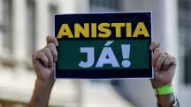 A manifestação pela anistia ocorreu neste domingo, 16, na Praia de Copacabana, no Rio de Janeiro | Foto: Alex Ribeiro/Agência de Fotografia/Estadão Conteúdo