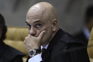 Alexandre de Moraes participa da sessão plenária do STF - 13/3/2025| Foto: Ton Molina/FotoArena/Estadão Conteúdo