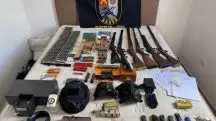 Perfil de armamentos indica presença de crime organizado com alto nível de sofisticação, diz a polícia | Foto: SSP/Divulgação