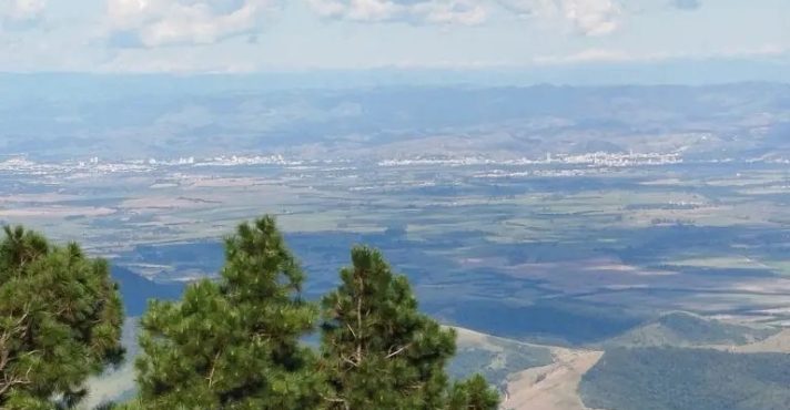 Pico do Itapeva: lugar a mais 2 mil metros de altitude fica na Serra da Mantiqueira, no interior paulista