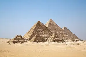 Pirâmides