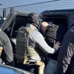 Polícia prende 370 imigrantes ilegais nos EUA