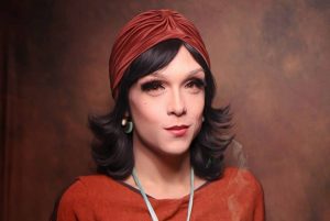 Drag queen ministra aula na UnB | Foto: Divulgação
