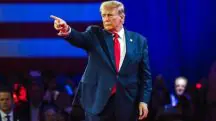 Donald Trump: em meio a discussões sobre políticas tarifárias, atenção à censura promovida por autoridades brasileiras | Foto: Reprodução/Twitter/X