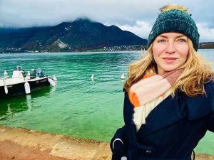 Serena Kelley, hoje com 41 anos, segundo reportagem: vítima do radicalismo religioso | Foto: Reprodução/Instagram