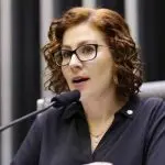 Nota oficial diz que não há pedido formal de extradição e que nome da deputada não aparece na lista da Interpol | Foto: Reprodução/Twitter/X
