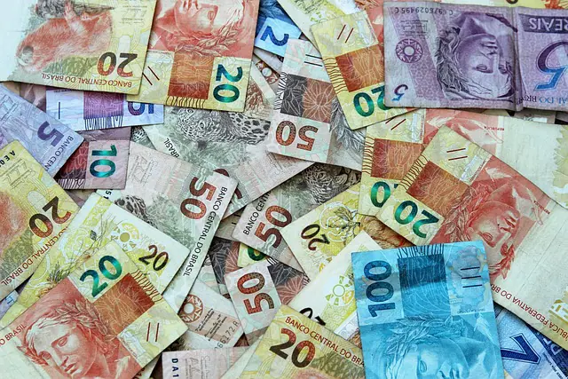 Dinheiro Real superávit janeiro 2025