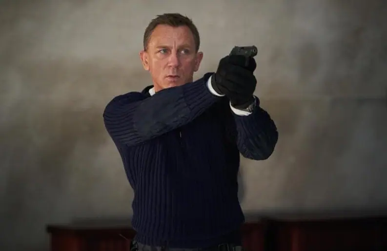 James Bond — Christopher Nolan é o favorito para dirigir próximo filme