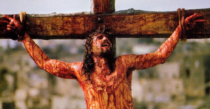 Jim Caviezel, A Paixão de Cristo - julgamento