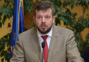 Deputado conservador Johannes Kaiser defende mais rigor no combate à criminalidade no Chile | Foto: Divulgação/Deputado Johannes Kaiser