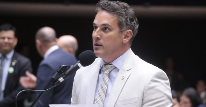 O líder da oposição na Câmara, Luciano Zucco (PL-RS) | Foto: Bruno Spada/Câmara dos Deputados