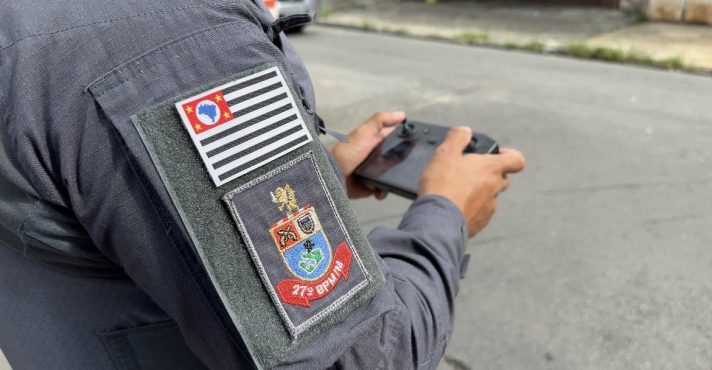 ‘Robô PM’ ajuda no combate a furtos e roubos em SP