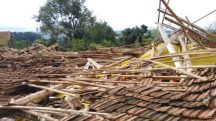 Estruturas rurais devastadas em Santa Catarina | Foto: Divulgação/Defesa Civil