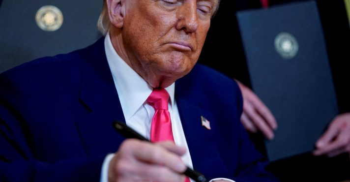 O presidente dos Estados Unidos, Donald Trump | Foto: REUTERS/Nathan Howard/File Photo