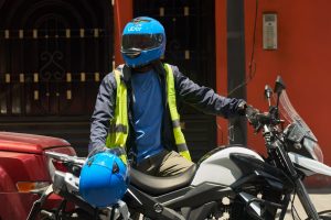 Instituto Millenium defende regulamentação das motos por aplicativo em São Paulo